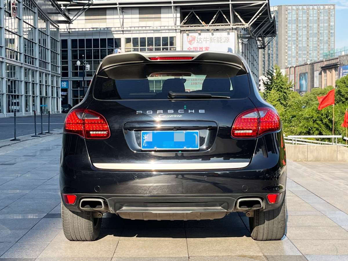 2014年3月保時捷 Cayenne  2014款 Cayenne Platinum Edition 3.0T