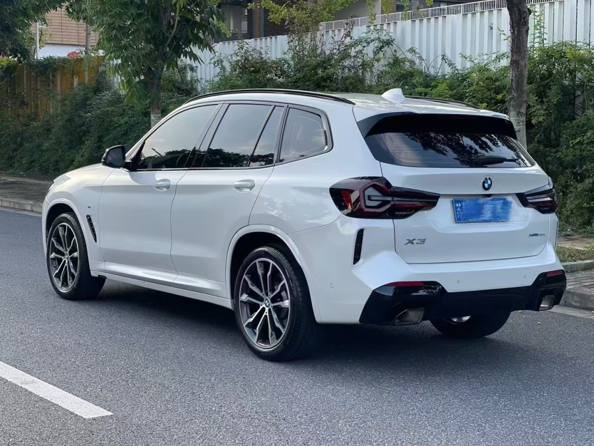 寶馬 寶馬X3  2023款 xDrive30i 領(lǐng)先型 M曜夜套裝圖片