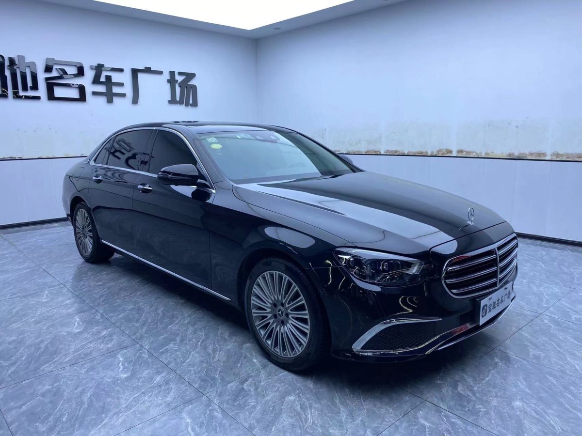 奔馳 奔馳E級(jí)  2021款 改款 E 300 L 尊貴型圖片