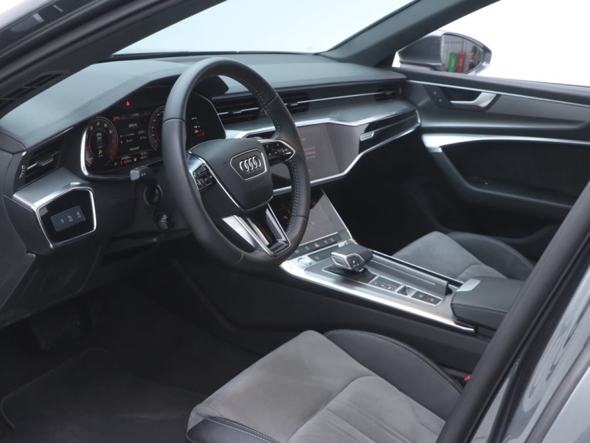 奧迪 奧迪A6L  2019款 45 TFSI quattro 臻選動感型圖片