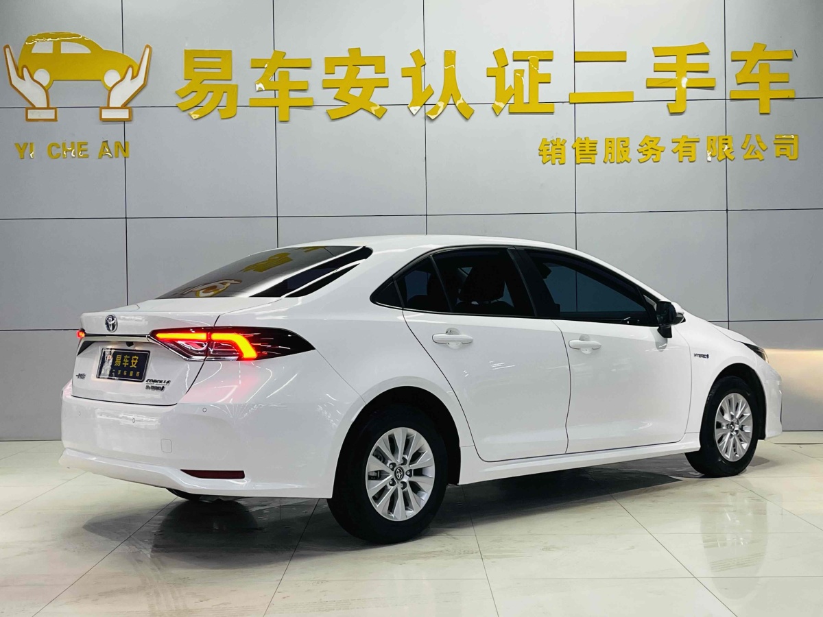 豐田 卡羅拉  2021款 雙擎 1.8L E-CVT精英版圖片