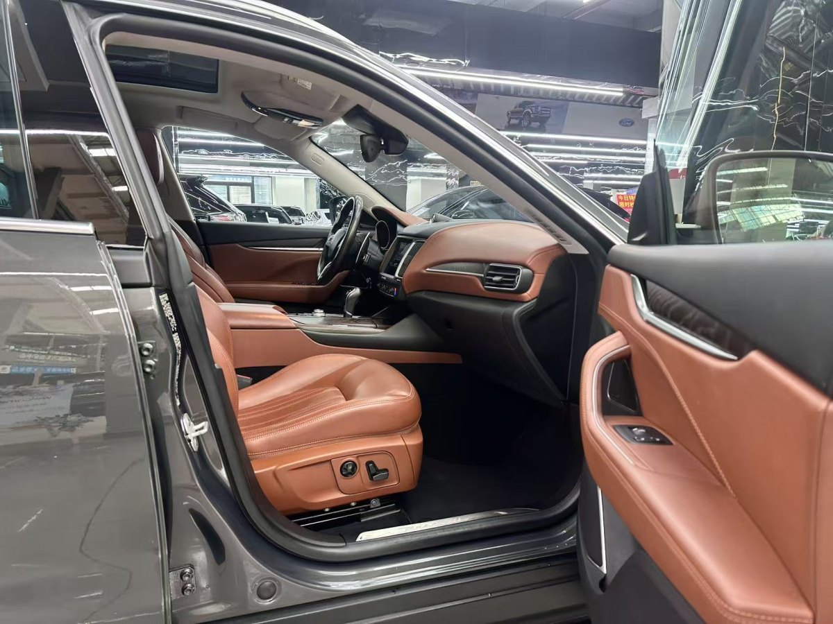 瑪莎拉蒂 Levante  2016款 3.0T Levante圖片