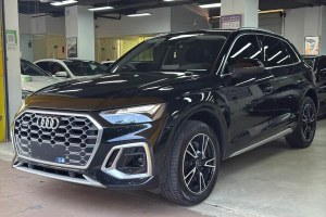 奧迪Q5L 奧迪 40T 時(shí)尚動(dòng)感型