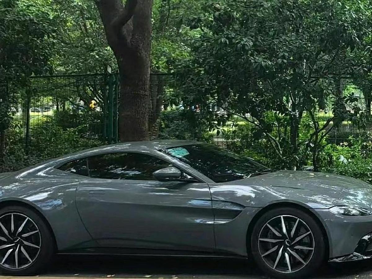 阿斯頓·馬丁 V8 Vantage  2020款 4.0T V8 Coupe圖片