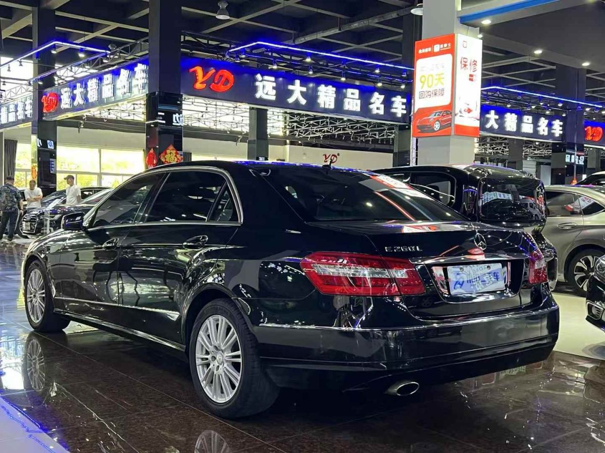 奔馳 奔馳E級(jí)  2013款 E 260 L CGI優(yōu)雅型圖片