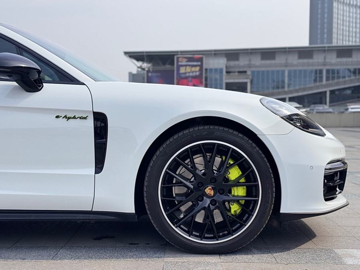 2022年3月保時(shí)捷 Panamera新能源  2021款 Panamera 4 E-Hybrid 2.9T