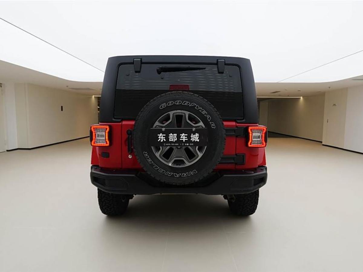 Jeep 牧馬人  2017款 3.0L Sahara 四門舒享版圖片