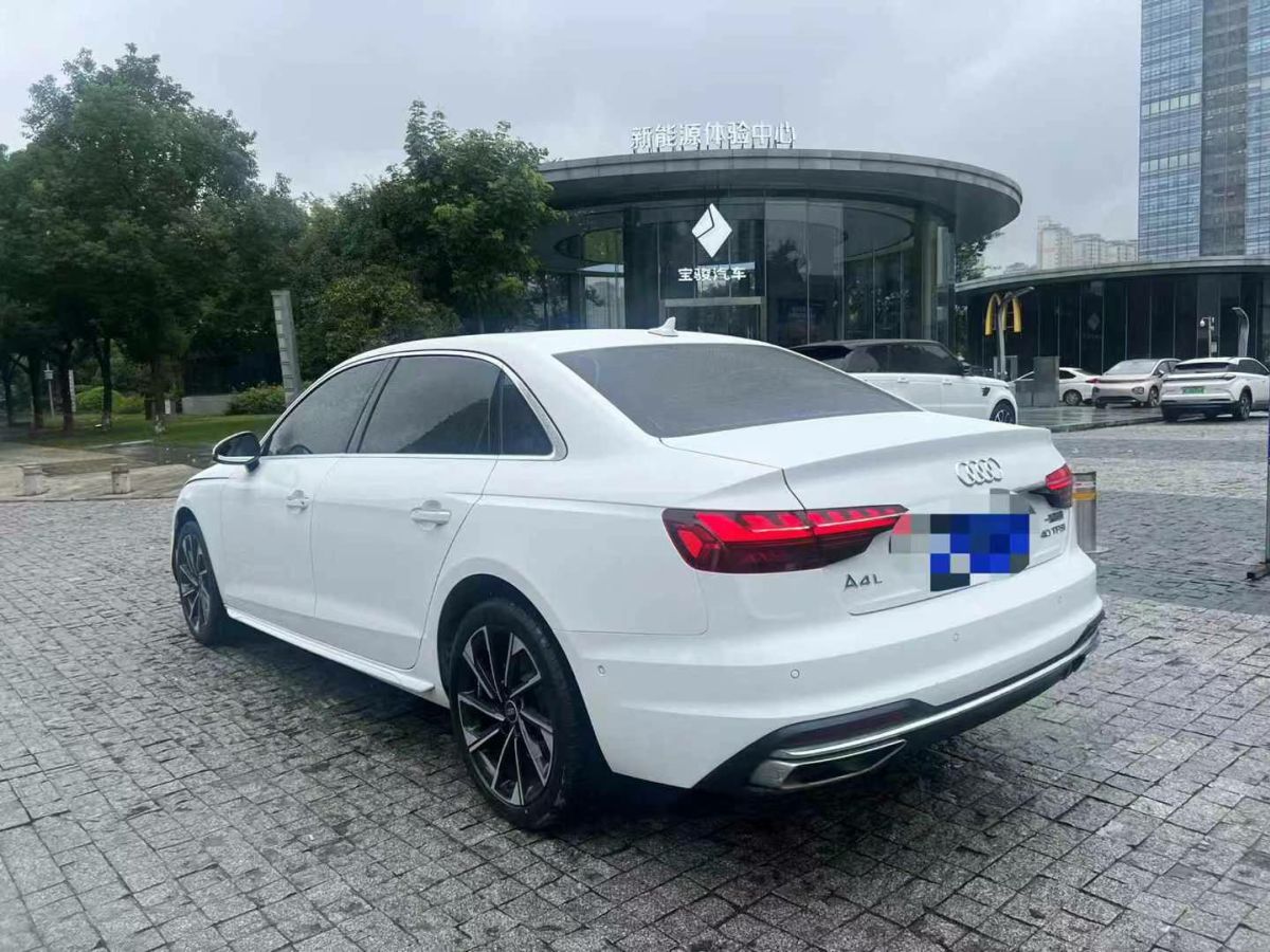 奧迪 奧迪A4L  2022款 35 TFSI 時尚動感型圖片