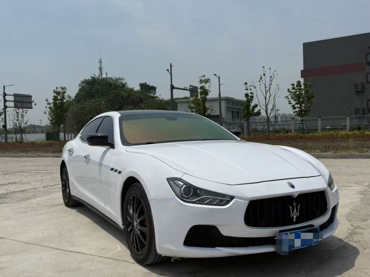瑪莎拉蒂 Ghibli  2014款 3.0T 標(biāo)準(zhǔn)版圖片