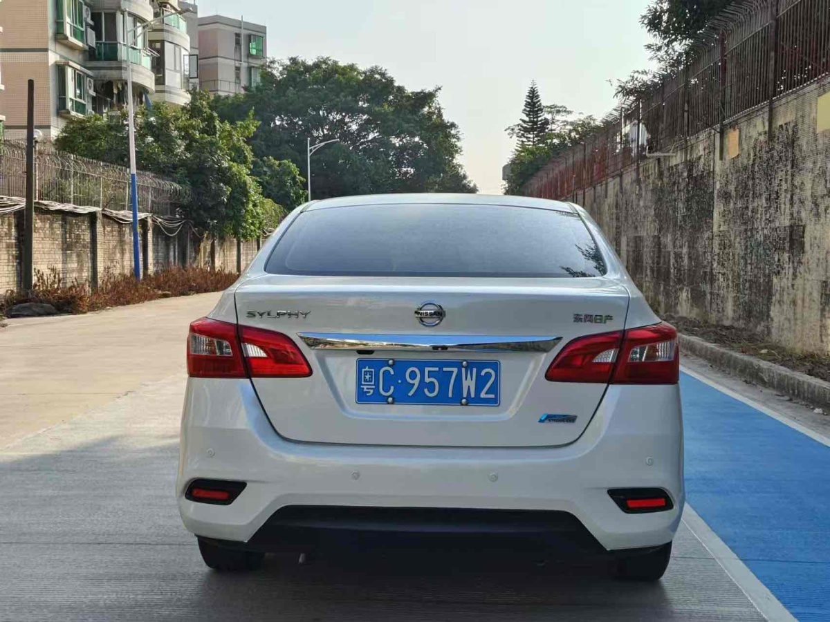 日產(chǎn) 軒逸  2019款 1.6XV CVT智聯(lián)尊享版 國(guó)VI圖片