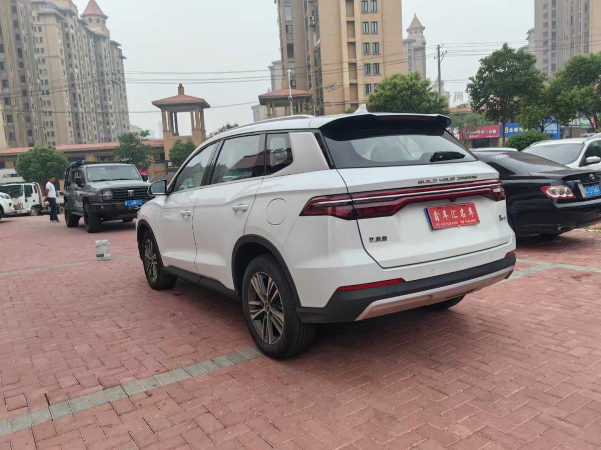 比亞迪 宋  2021款 經(jīng)典版 1.5T 手動舒適型圖片