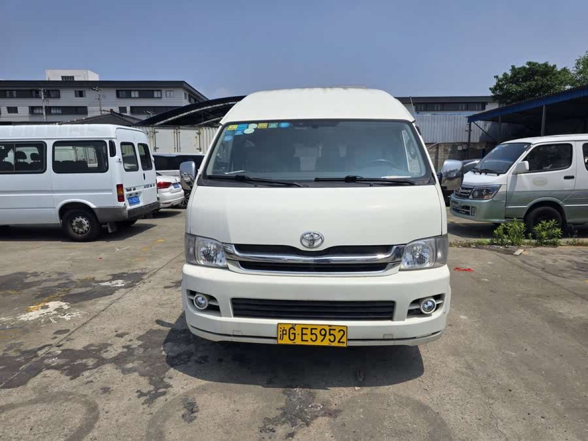 豐田 HIACE  2011款 2.7L自動豪華版13座圖片