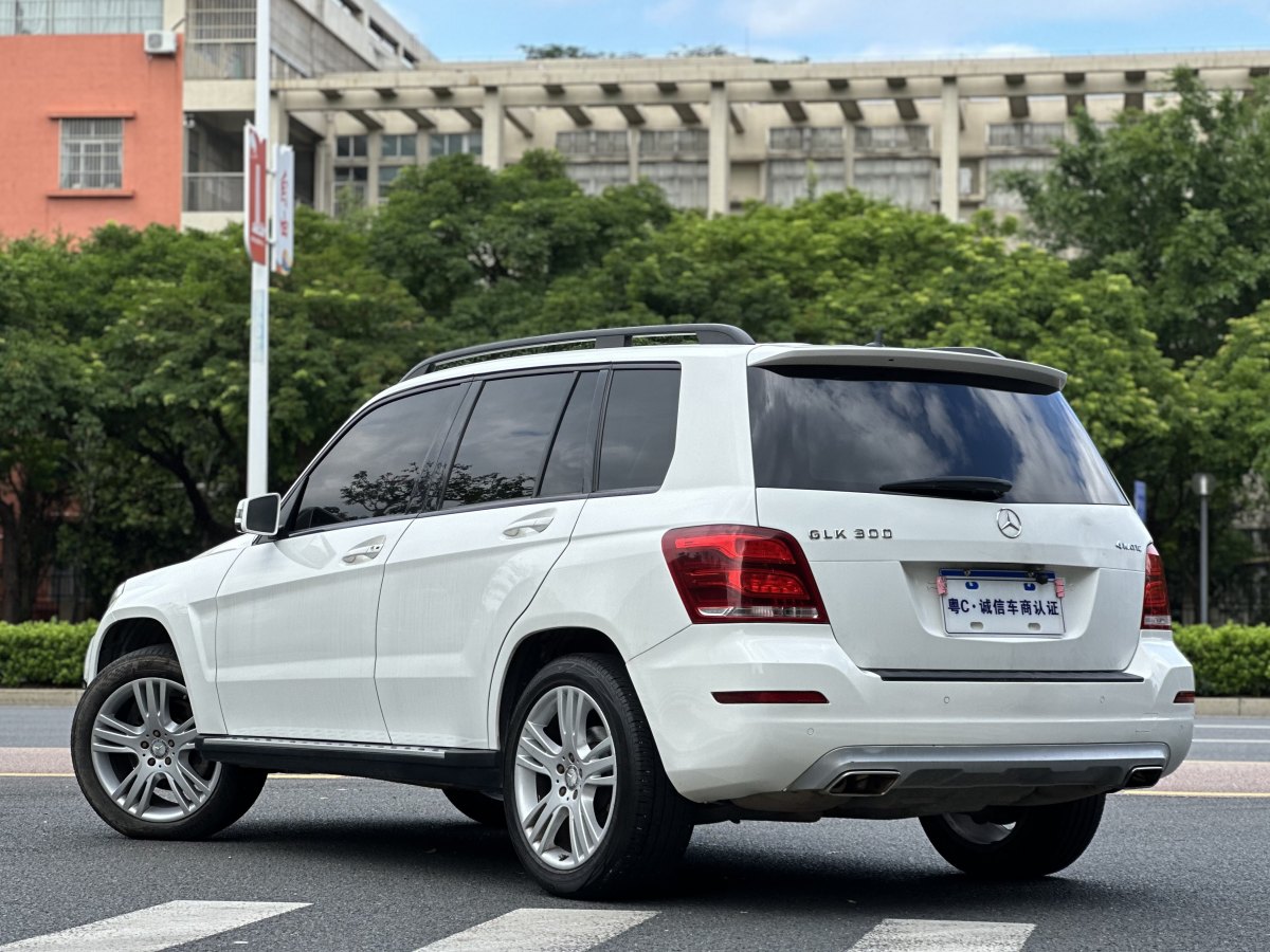 奔馳 奔馳GLK級(jí)  2013款 GLK 300 4MATIC 動(dòng)感型圖片