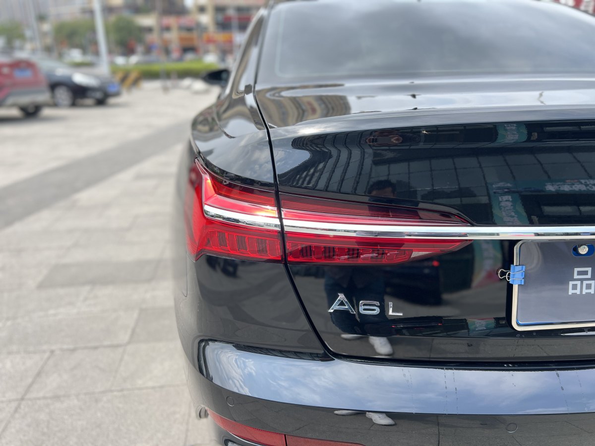 奧迪 奧迪A6L  2021款 45 TFSI 臻選動感型圖片