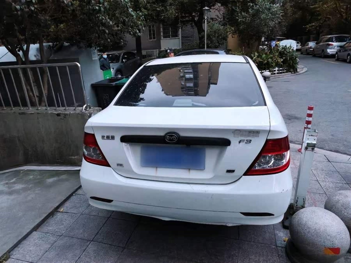 比亞迪 F3  2012款 節(jié)能版 1.5L 手動(dòng)舒適型圖片