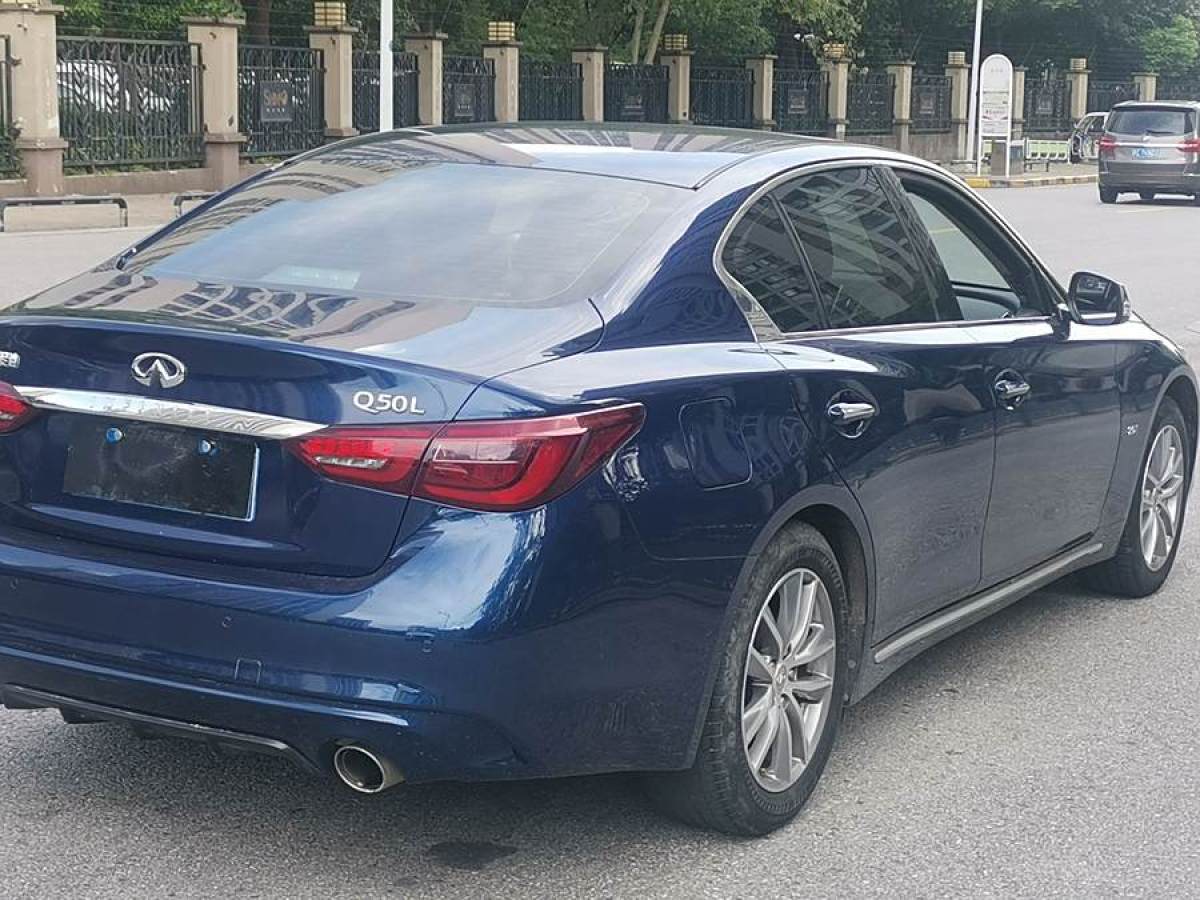 2019年7月英菲尼迪 Q50L  2018款  2.0T 舒適版 國VI