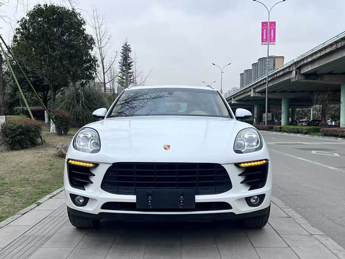 2015年1月保時捷 Macan  2014款 Macan 2.0T