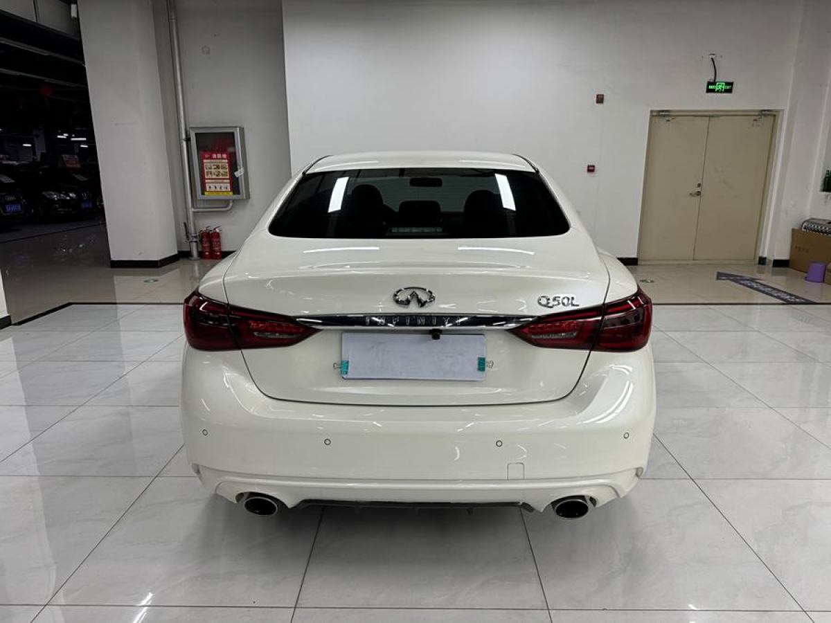 英菲尼迪 Q50L  2018款  2.0T 舒適版 國VI圖片