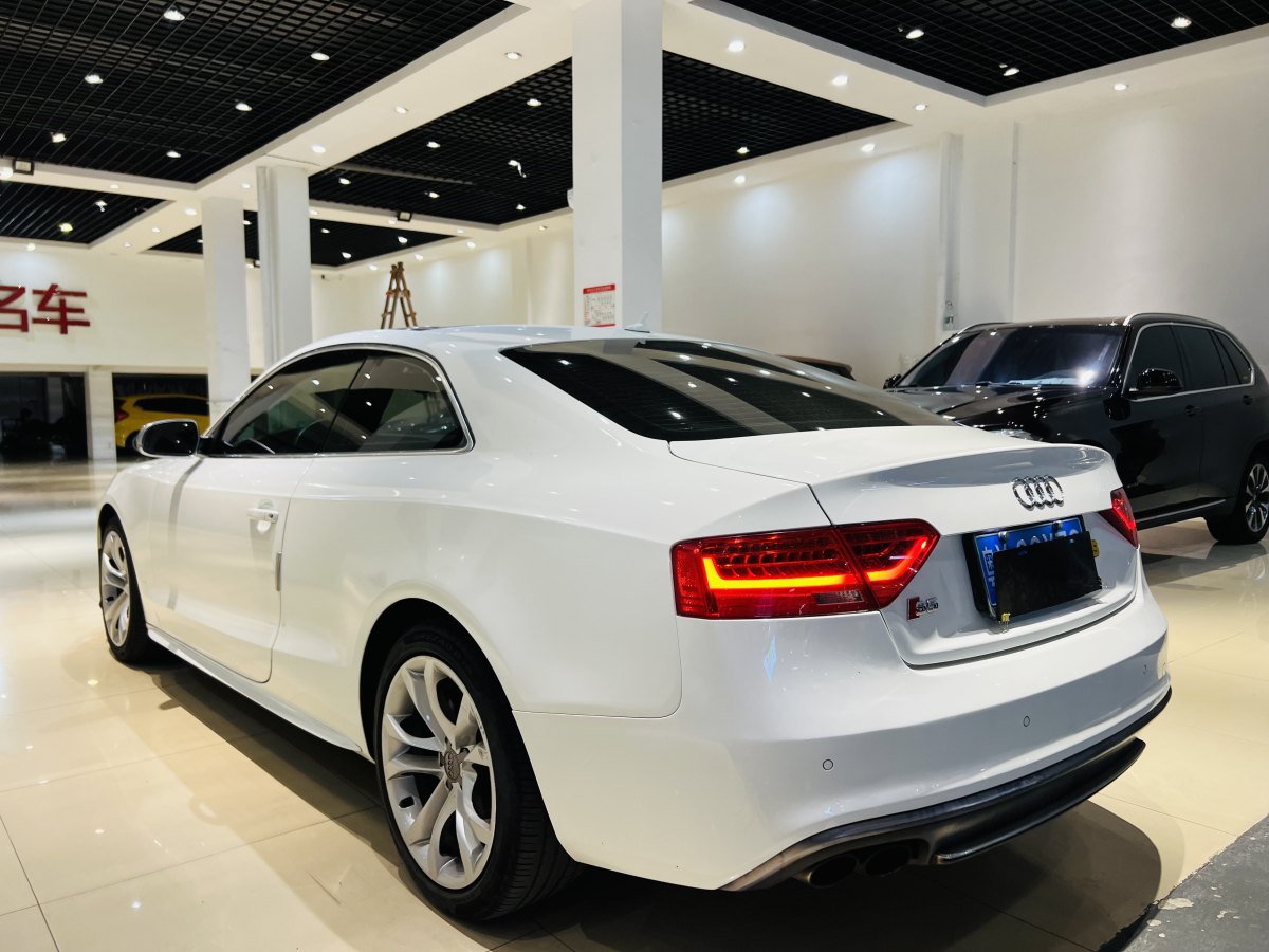 奧迪 奧迪S5  2012款 S5 3.0T Coupe圖片