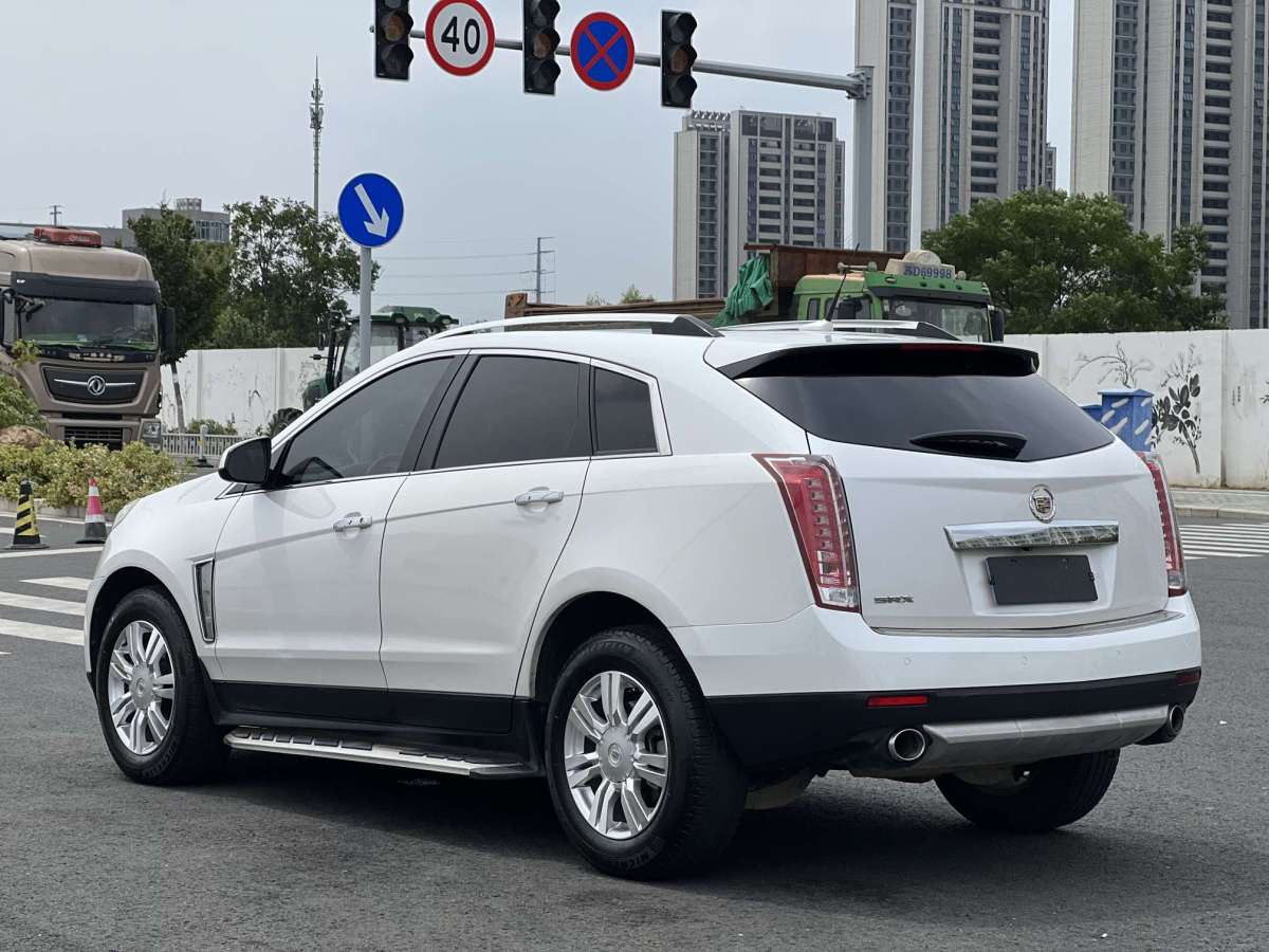 凯迪拉克 SRX  2015款 3.0L 精英型图片