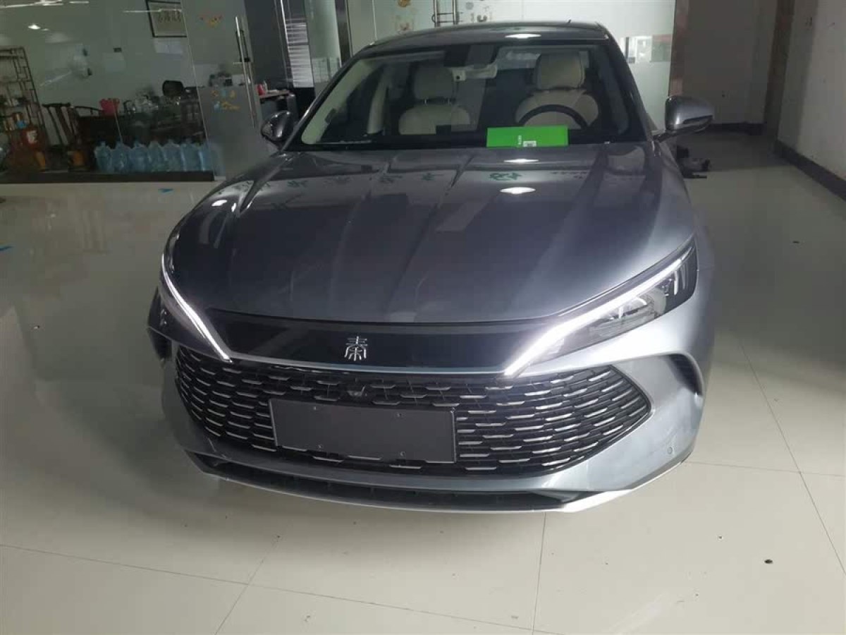 比亞迪 秦L  2024款 DM-i 120KM領(lǐng)先型圖片