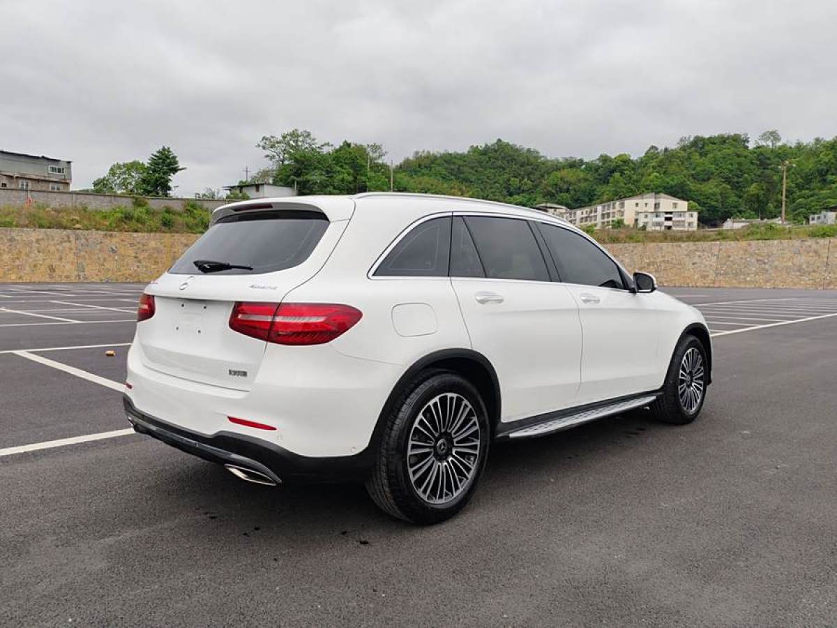 2019年6月奔馳 奔馳GLC  2019款 GLC 260 L 4MATIC 動感型