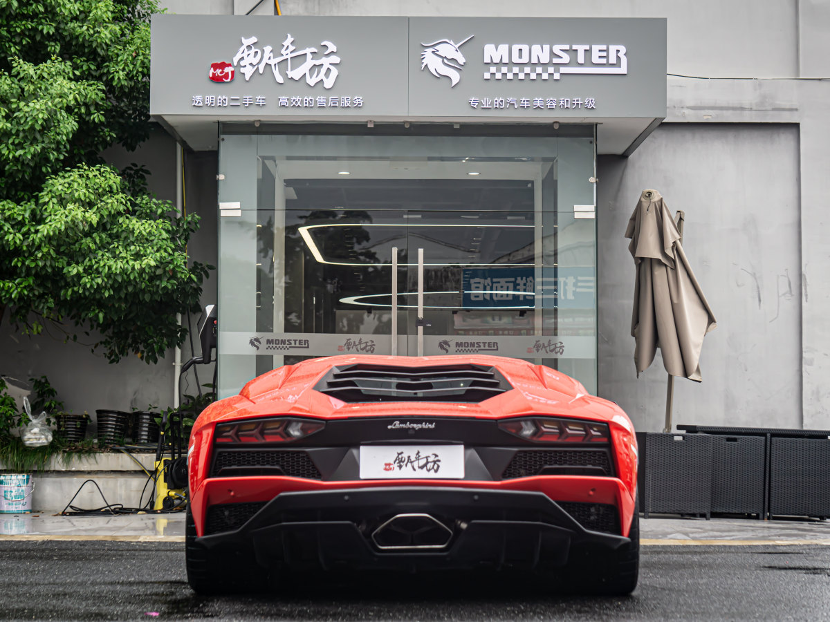 蘭博基尼 Aventador  2017款 Aventador S圖片