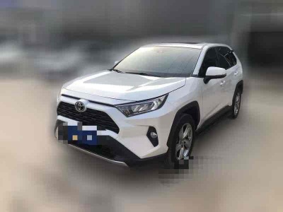 2022年3月 豐田 RAV4 榮放 2.0L CVT兩驅(qū)風(fēng)尚版圖片