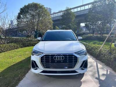 2019年12月 奧迪 奧迪Q3 35 TFSI 時(shí)尚動(dòng)感型圖片