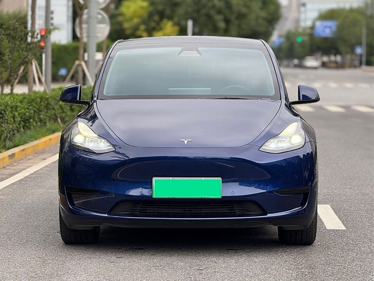 特斯拉 Model 3  2023款 煥新版 后輪驅(qū)動(dòng)圖片