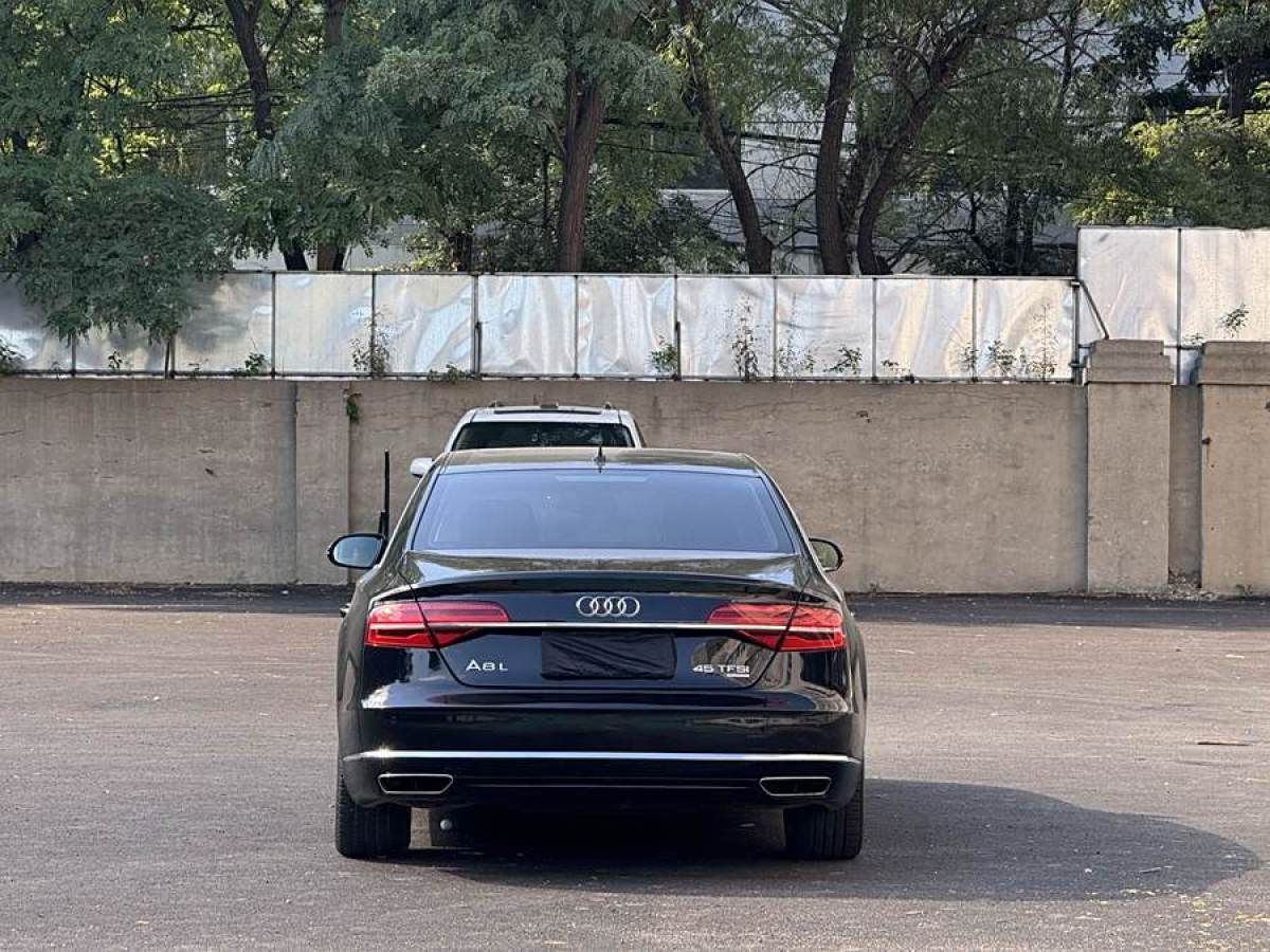 2014年10月奧迪 奧迪A8  2014款 A8L 45 TFSI quattro豪華型