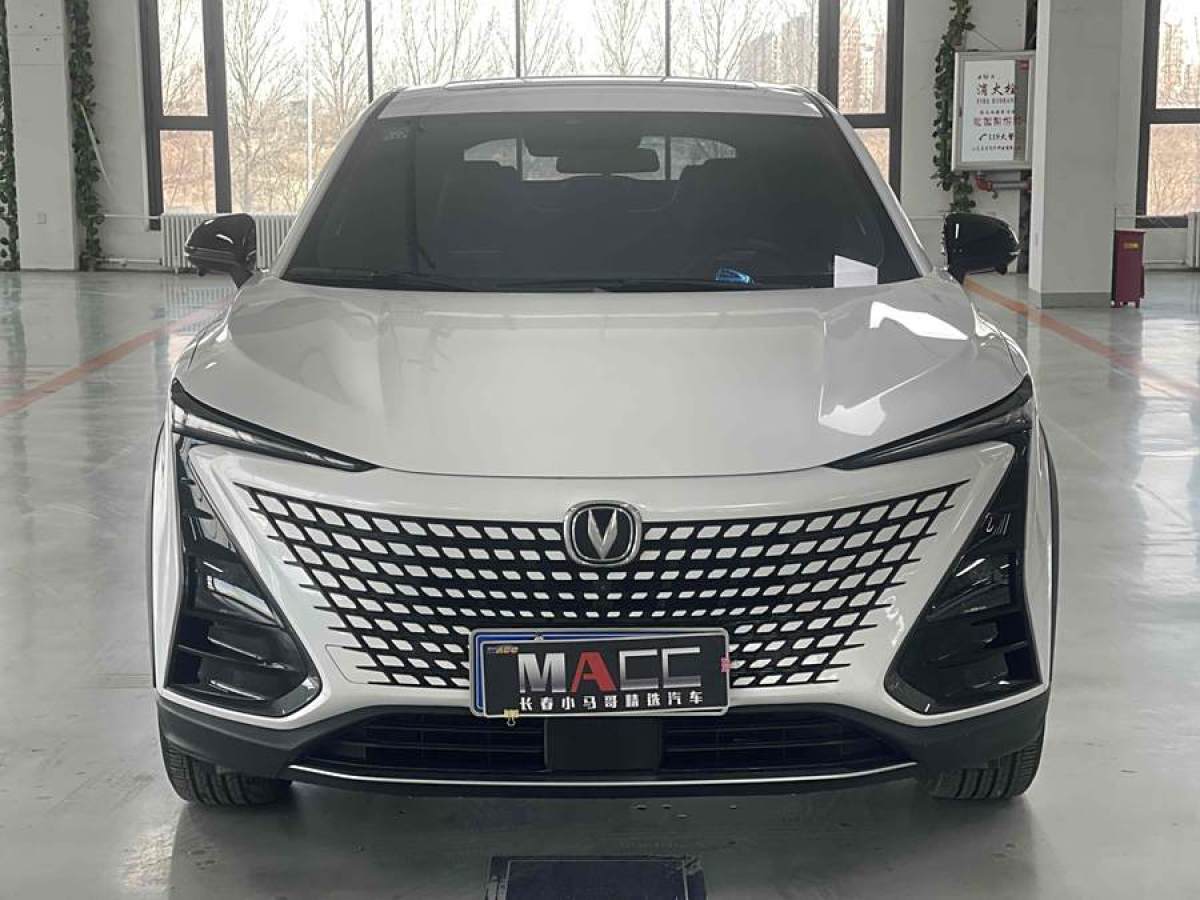 長(zhǎng)安 UNI-T  2022款 1.5T 卓越型圖片