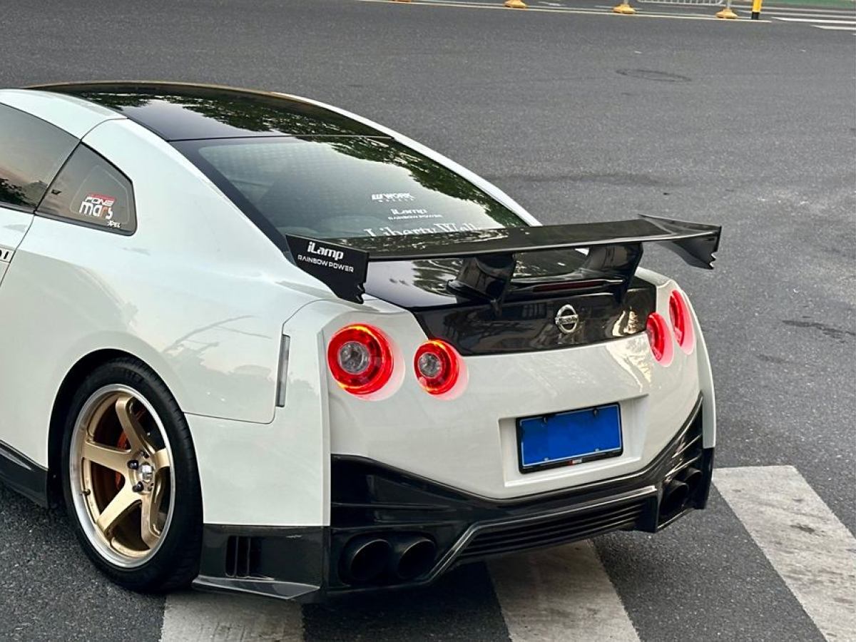 日產(chǎn) GT-R  2013款 3.8T Premium Edition圖片