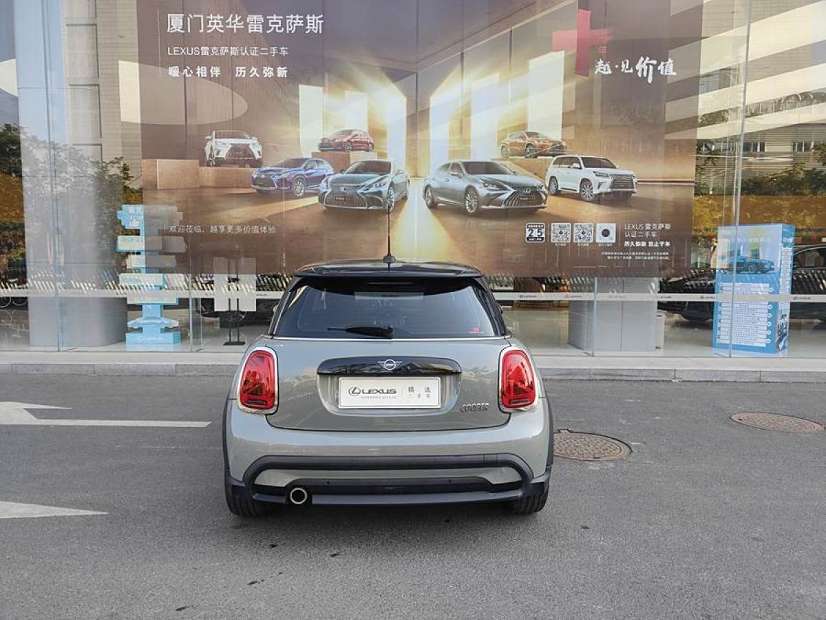 MINI MINI  2022款 改款 1.5T COOPER 經(jīng)典派圖片