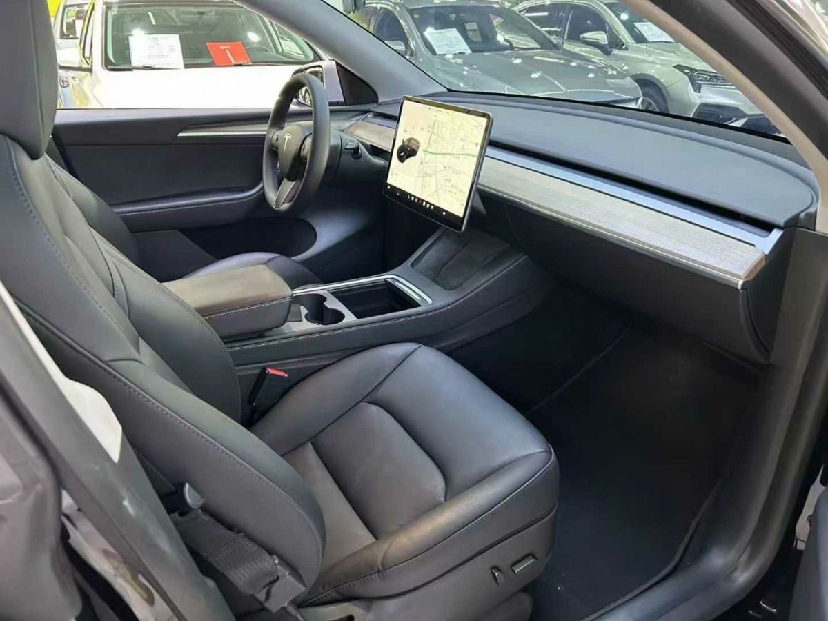 特斯拉 Model S  2021款 Plaid Plus 版圖片