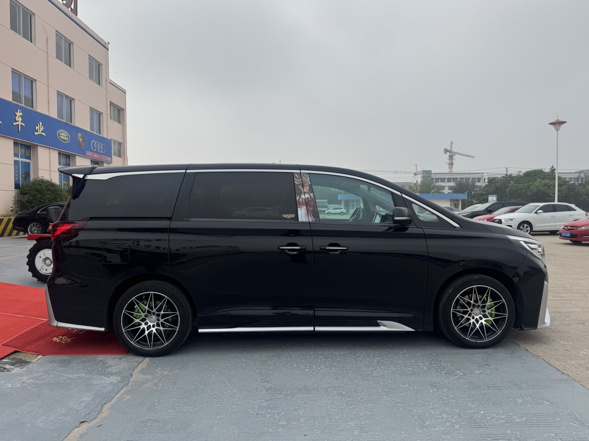 廣汽傳祺 M8  2021款 領秀系列 390T 尊貴版圖片