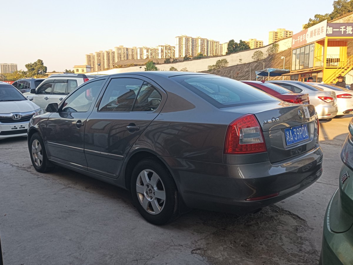 斯柯達 明銳  2010款 1.6L 自動逸致版圖片