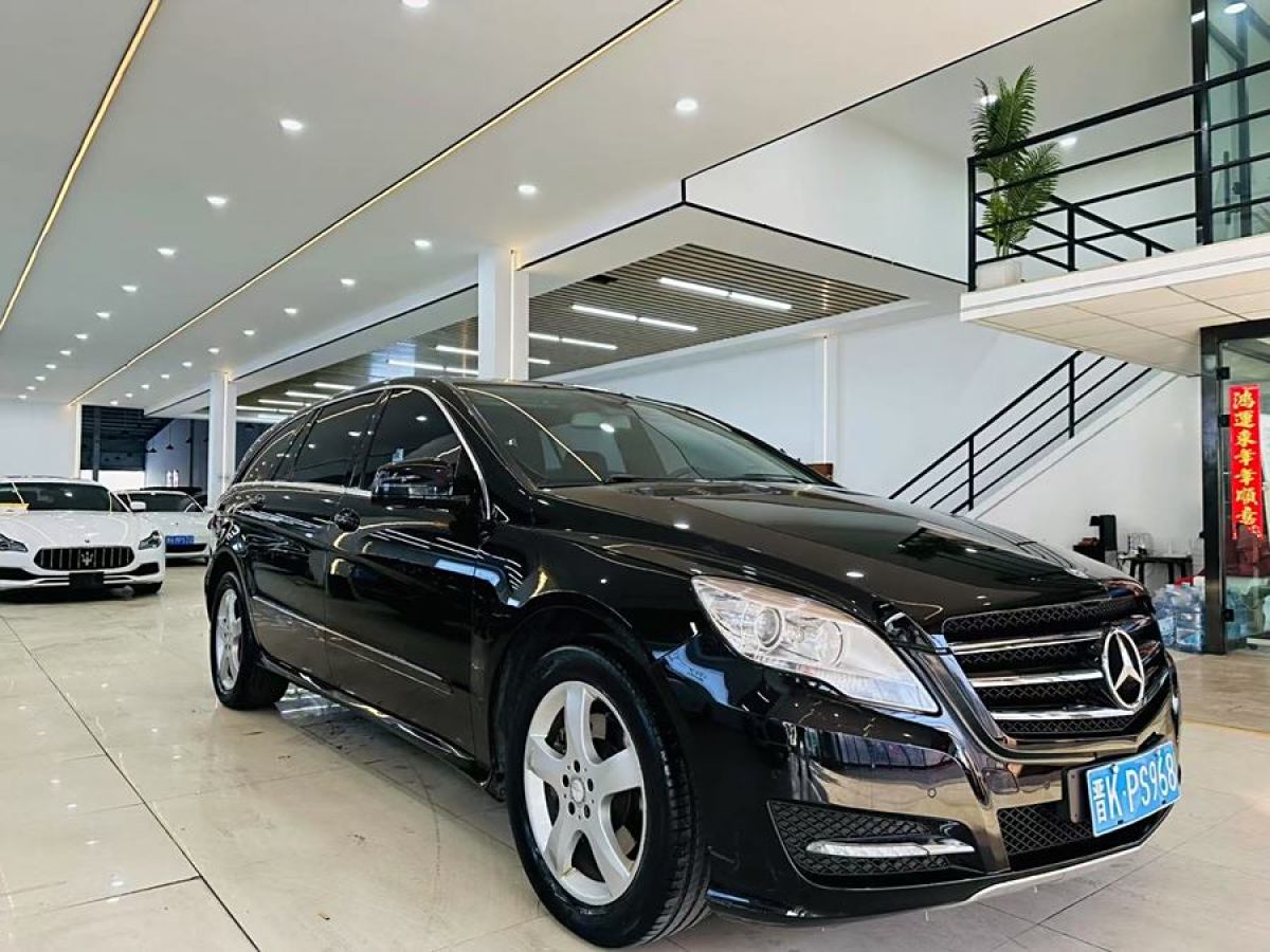 奔馳 奔馳R級  2014款 R 400 4MATIC 商務(wù)型圖片