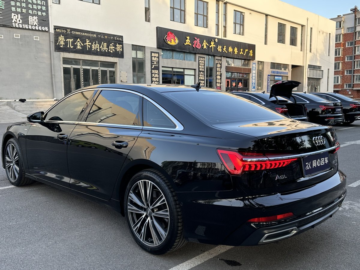 奧迪 奧迪A6L  2021款 45 TFSI quattro 臻選動(dòng)感型圖片