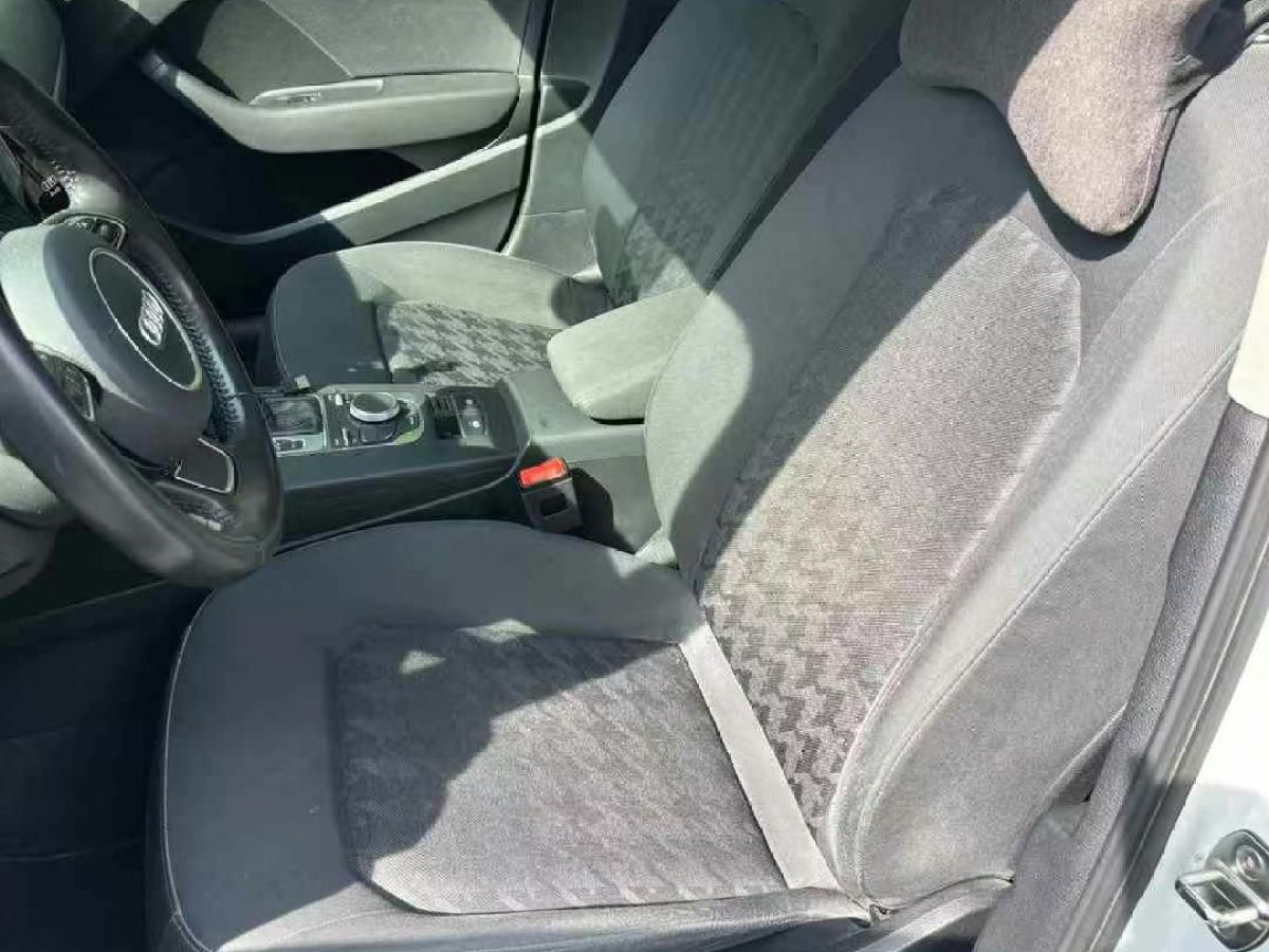 奧迪 奧迪A3  2016款 Limousine 35 TFSI 進取型圖片