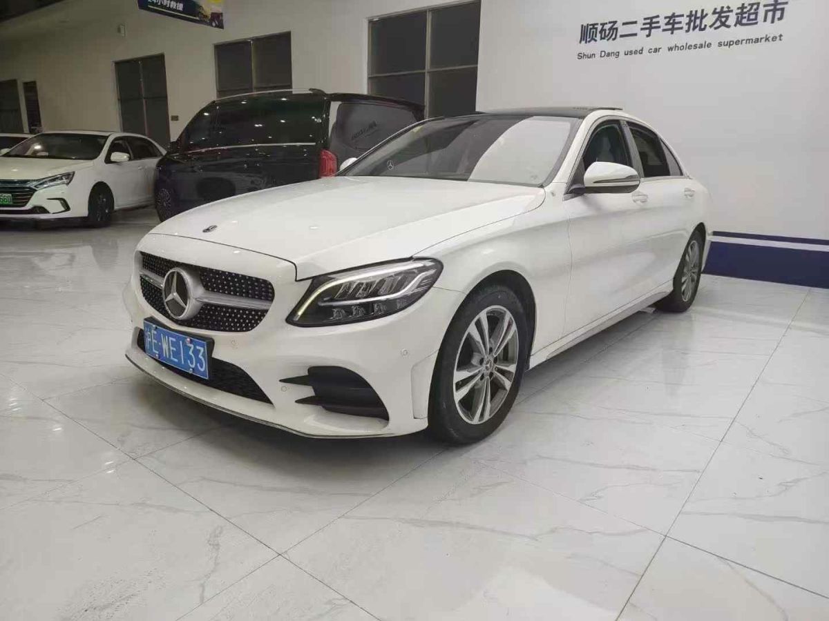 2020年1月奔馳 奔馳C級  2020款 C 300 L