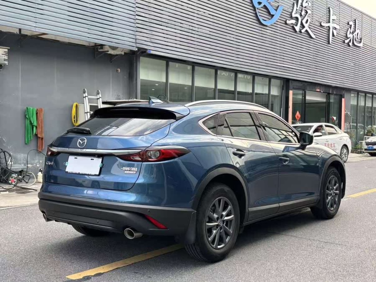 馬自達(dá) CX-4  2021款 2.0L 自動(dòng)兩驅(qū)藍(lán)天活力版圖片