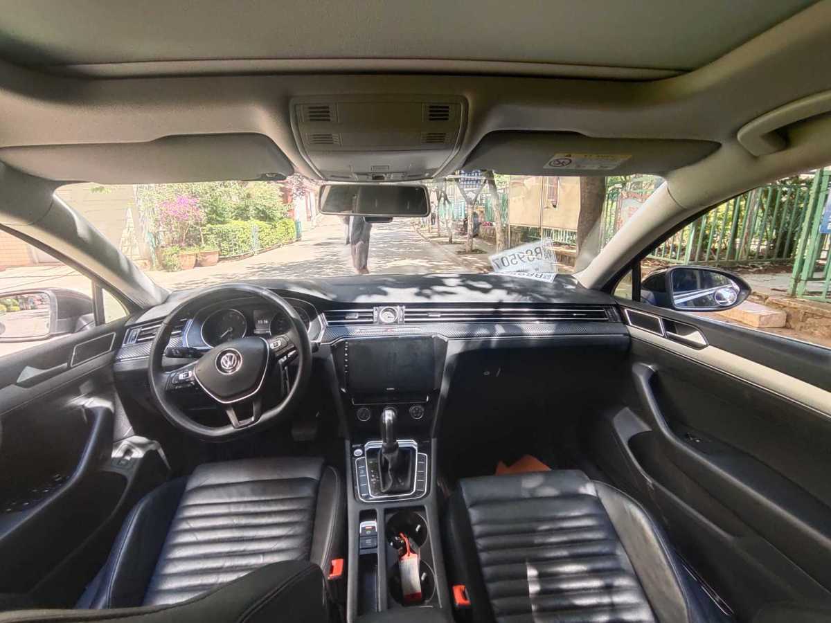 大眾 邁騰  2019款  330TSI DSG 領(lǐng)先型 國VI圖片