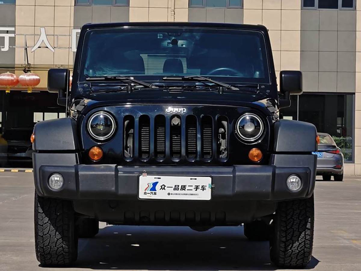 2013年5月Jeep 牧馬人  2013款 3.6L Rubicon 四門版