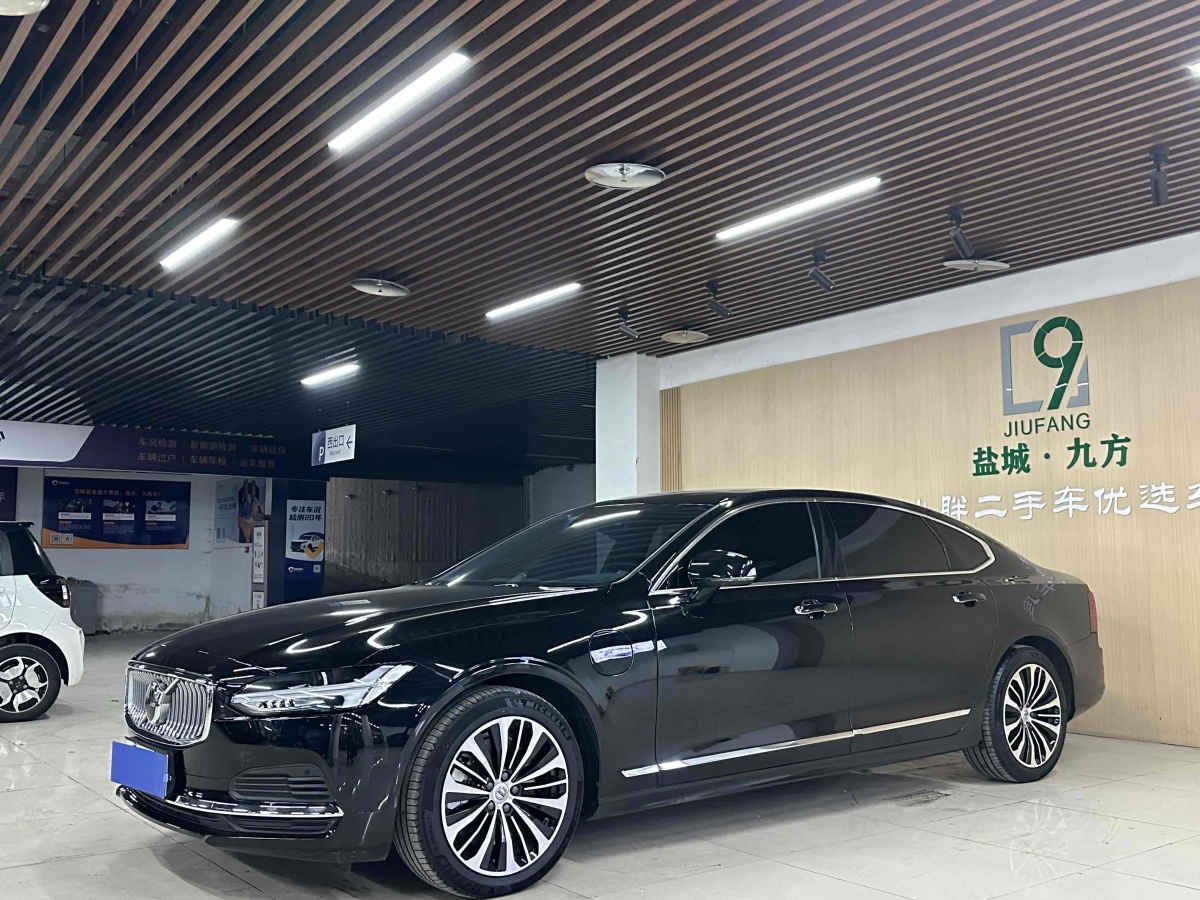 沃爾沃 S90新能源  2024款 T8插電式混合動力 四驅(qū)長續(xù)航智逸豪華版圖片