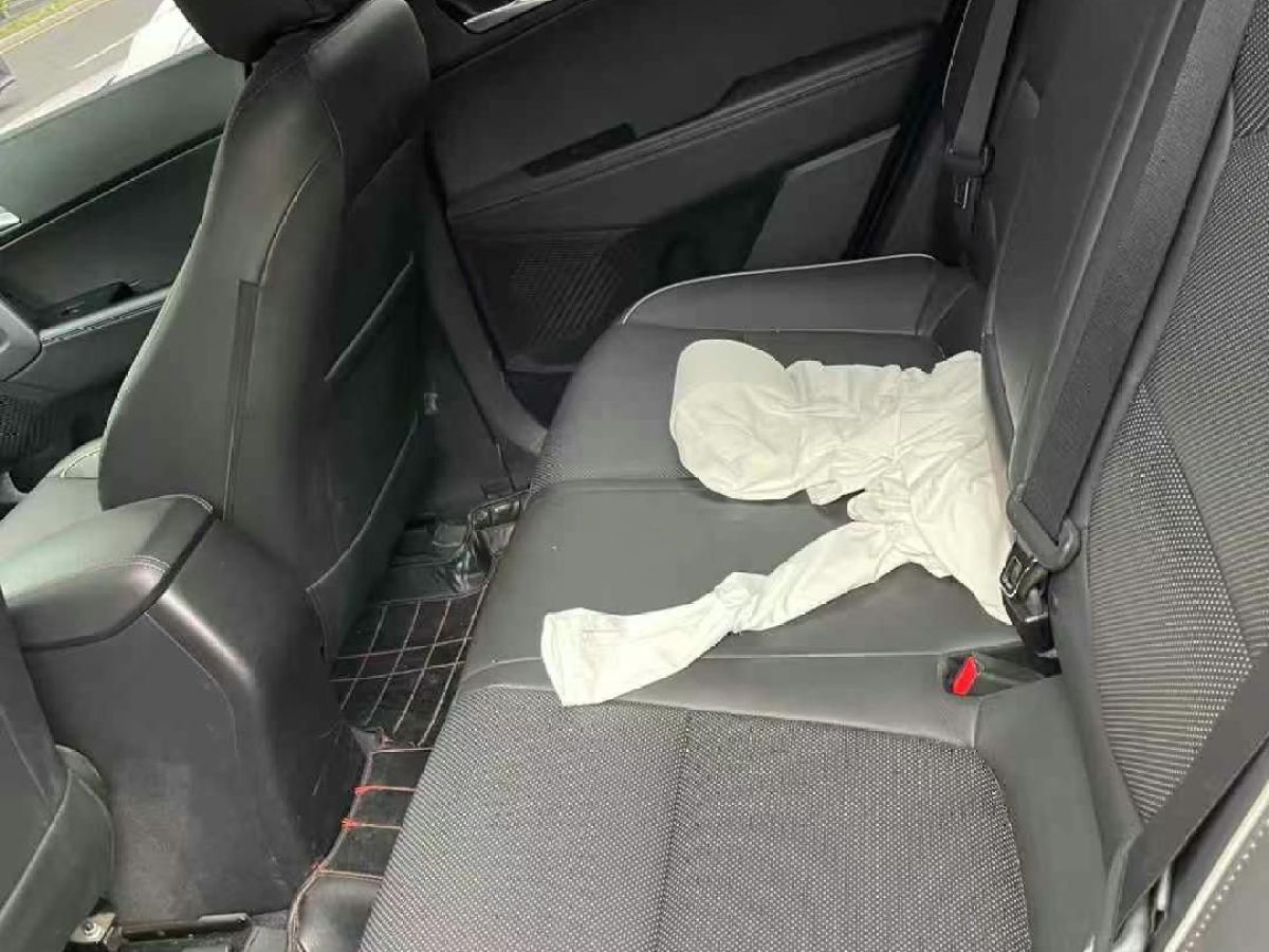 現(xiàn)代 ix25  2015款 1.6L GS 兩驅(qū)時(shí)尚型圖片