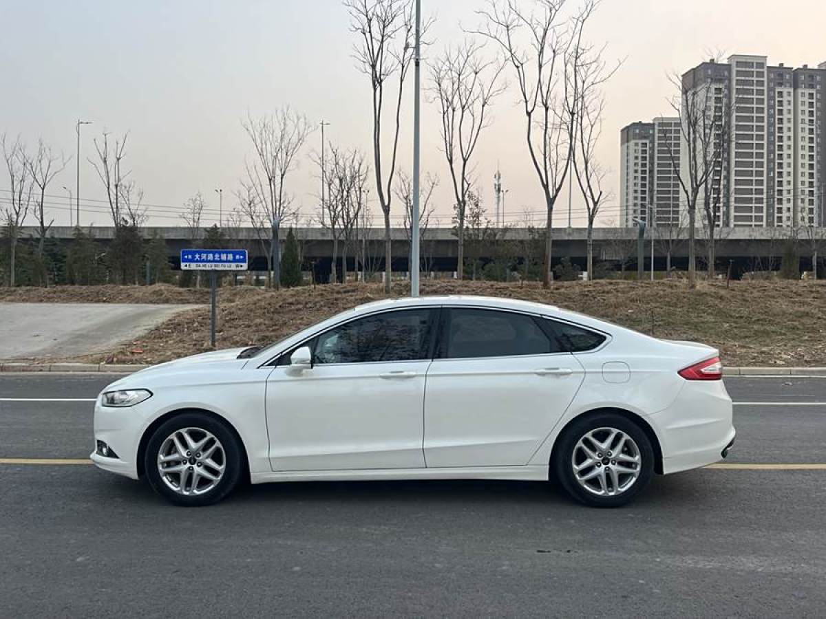 福特 蒙迪歐  2013款 1.5L GTDi180時(shí)尚型圖片