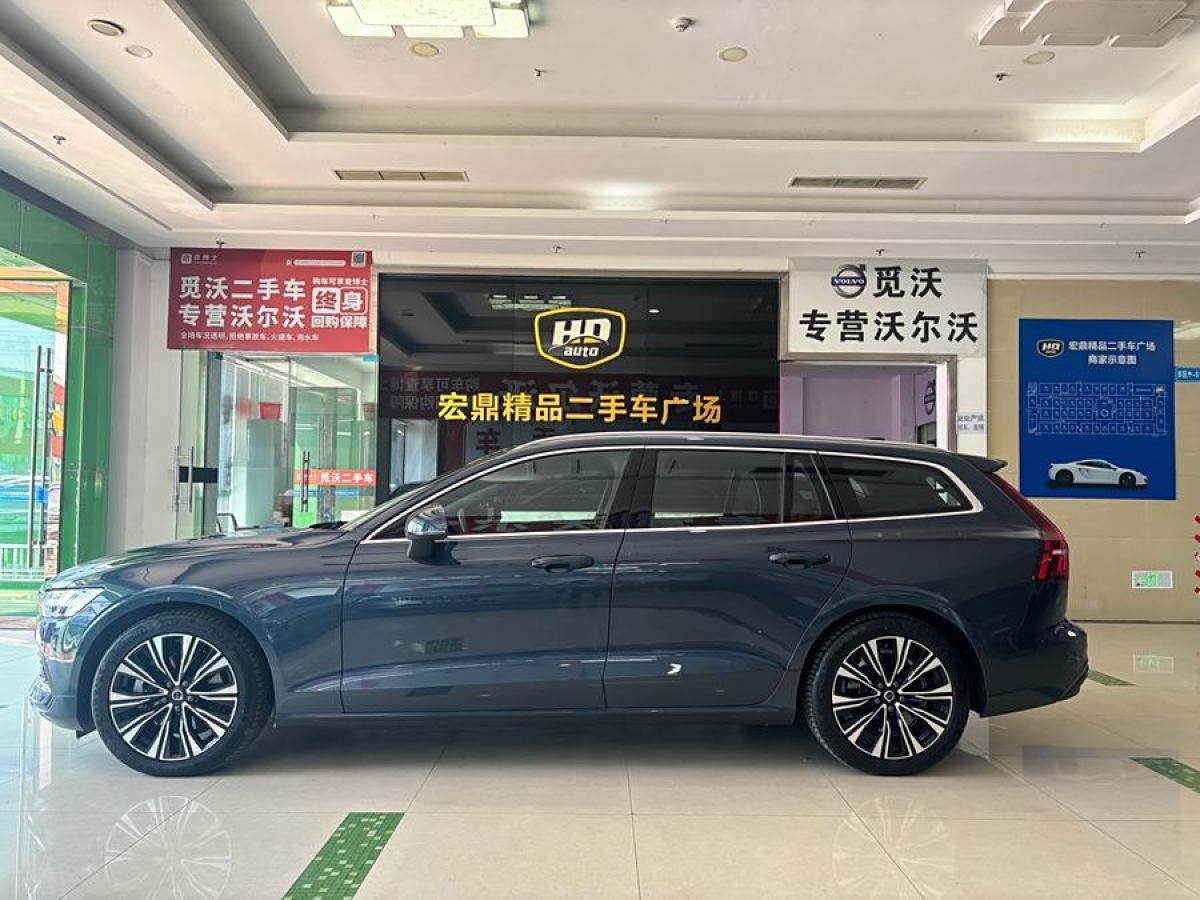 沃爾沃 V60  2024款 B5 智遠豪華版圖片