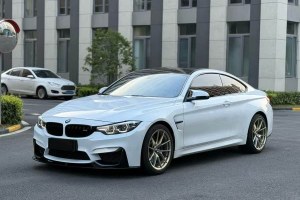 寶馬M4 寶馬 M4雙門轎跑車