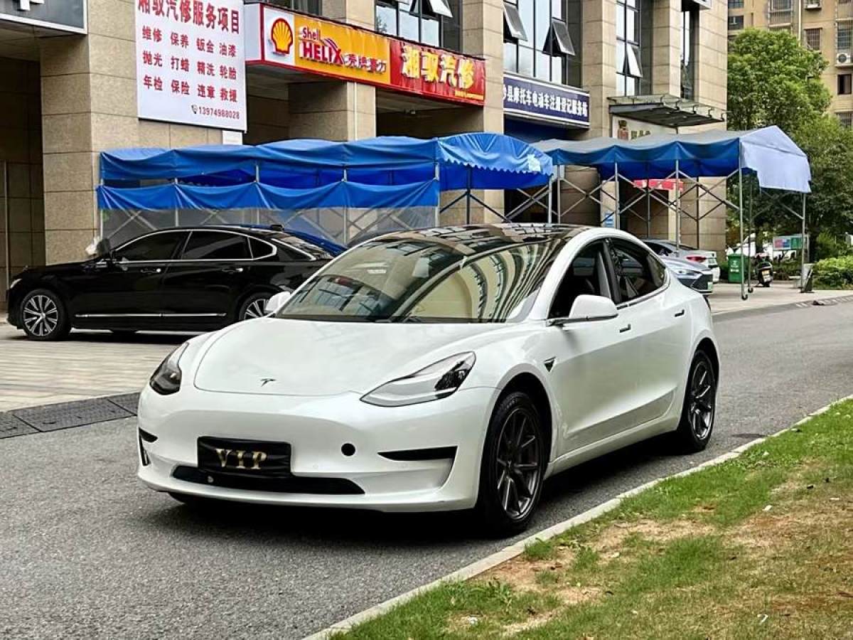 2020年10月特斯拉 Model 3  2019款 標(biāo)準(zhǔn)續(xù)航后驅(qū)升級(jí)版